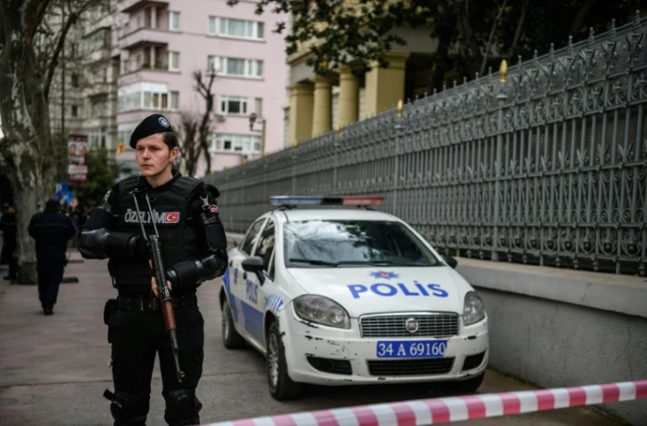 Des policiers à Istanbul en Turquie, le 17 mars 2016 