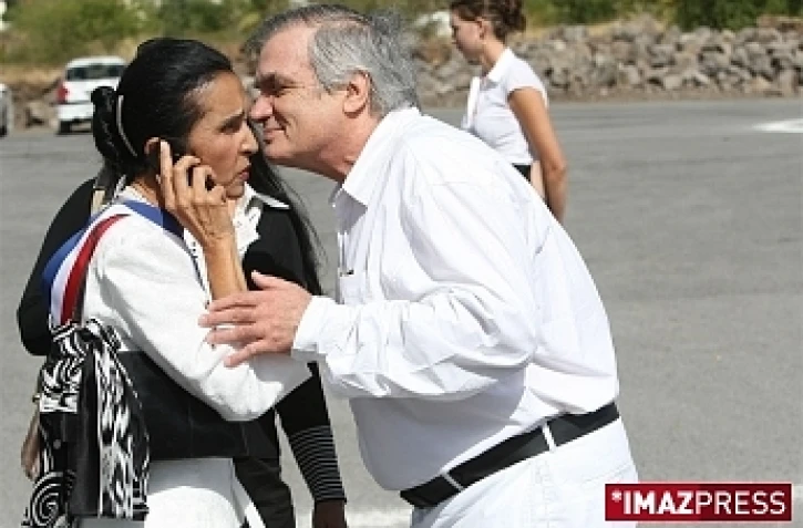 Jeudi 9 juillet 2009 - 

Inauguration de la route des Tamarins par le Premier ministre François Fillon