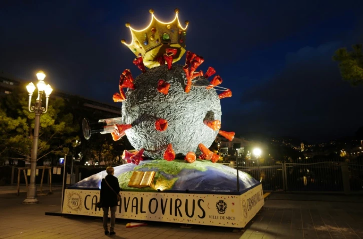 Une sculpture créée par des carnavaliers à Nice, où le défilé de chars a été annulé cette année, le 17 février 2021