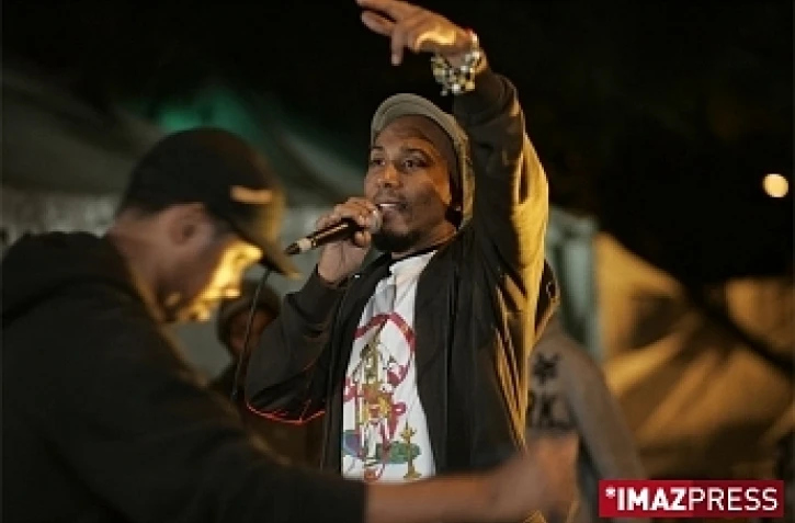 Samedi 8 août 2009
Sakifo Le Vince Corner Jako Maron