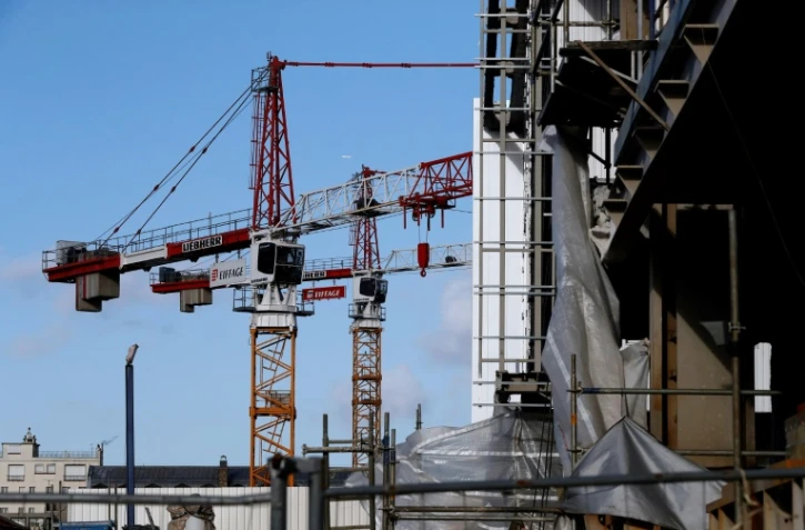 Coup de mou confirmé pour l'économie française: la croissance a fortement ralenti au premier trimestre, en raison notamment d'une faible consommation des ménages