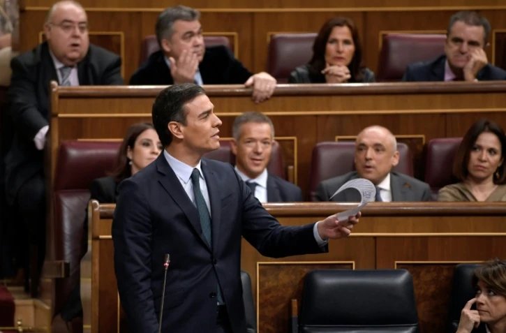Le socialiste espagnol Pero Sanchez lors du débat parlementaire sur l'investiture à la tête du gouvernement, à Madrid le 5 janvier 2020