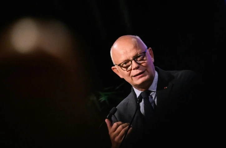 L'ex-Premier ministre français, maire du Havre et dirigeant du parti Horizons, Edouard Philippe, prononce son discours à Angers, dans l'ouest de la France, le 15 septembre 2023