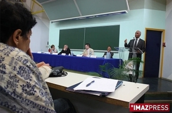 Mercredi 19 août 2009 Accueil des 672 nouveaux professeurs par le recteur de l'Académie de La Réunion, Mostafa Fourar (photo: Thomas Vitry)