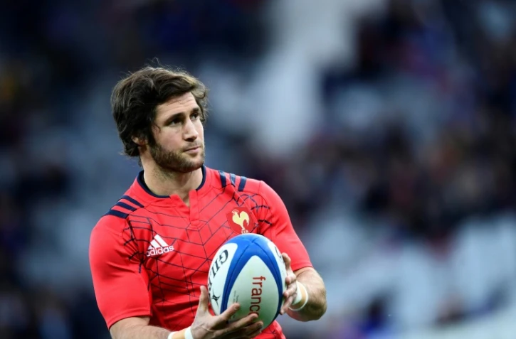 Le demi de mêlée français Maxime Machenaud à l'échauffement avant le test match contre les Samoa, le 12 novembre 2016 à Toulouse