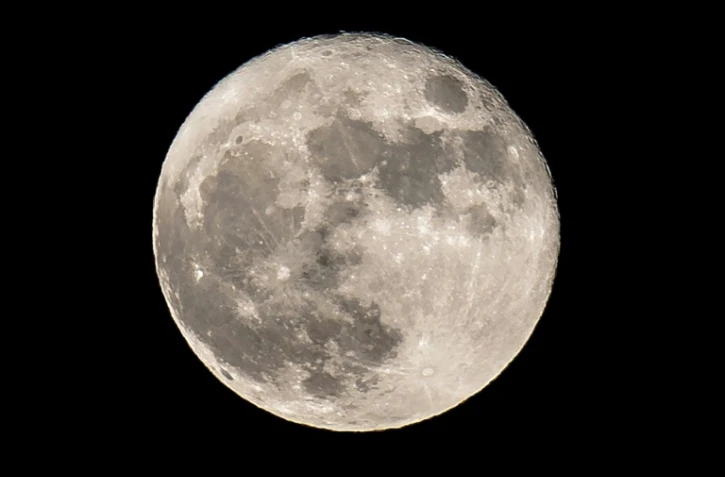 La Lune photographiée depuis Londres, le 14 décembre 2016