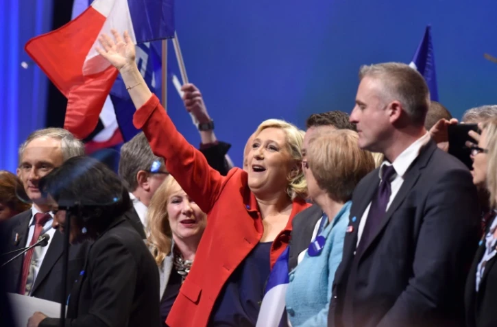 Marine Le Pen, candidate Front national à la présidentielle, le 26 mars 2017 en meeting à Lille