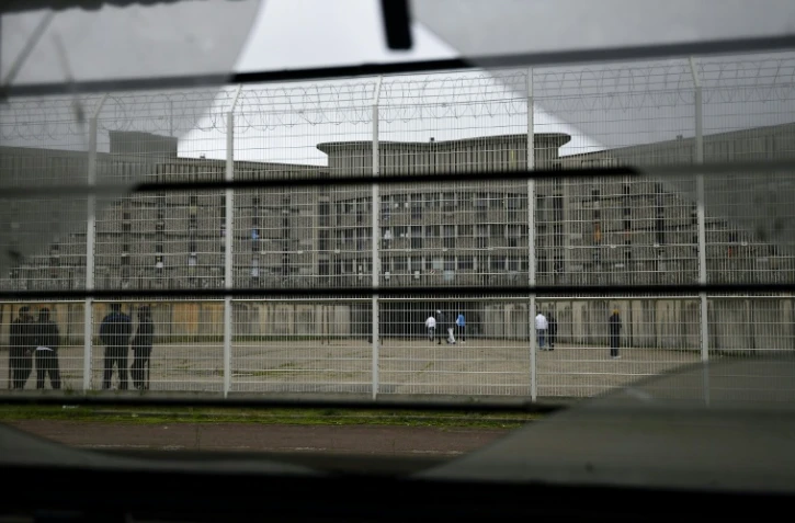 Une cour de la prison de Fleury-Mérogis, en région parisienne, le 29 octobre 2015