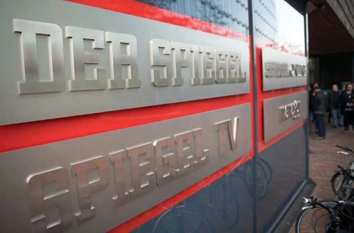 L'hebdomadaire allemand Der Spiegel affirme que de la propagande de l'Organisation Etat islamique a été retrouvée dans les affaires personnelles de deux chauffeurs travaillant pour le Parlement européen