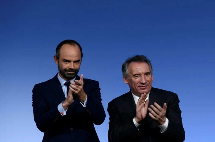 Le président du Modem François Bayrou aux côtés du Premier ministre Edouard Philippe le 16 décembre 2017 à Paris