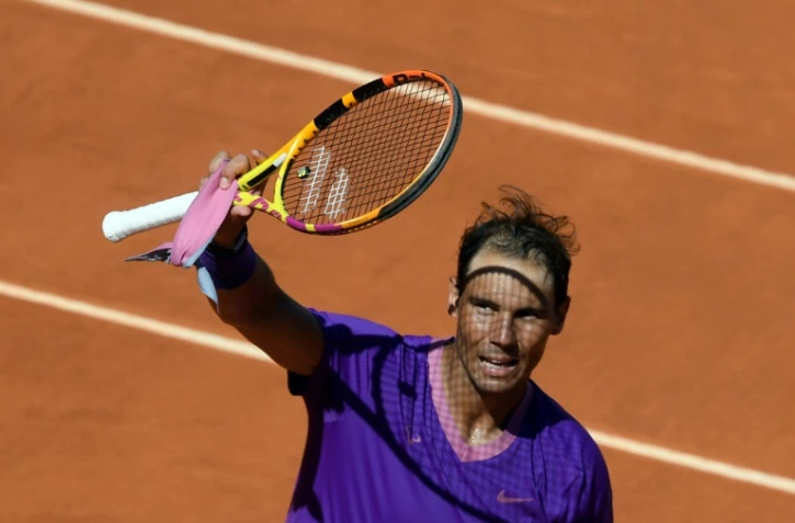 L'Espagnol Rafael Nadal, après avoir battu son compatriote Carlos Alcaraz en 16e de finale au Masters 1000 de Madrid, le 5 mai 2021