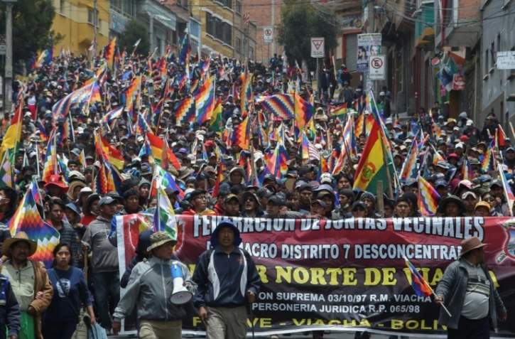 Des partisans de l'ex-président bolivien Evo Morales manifestent à La Paz le 14 novembre 2019