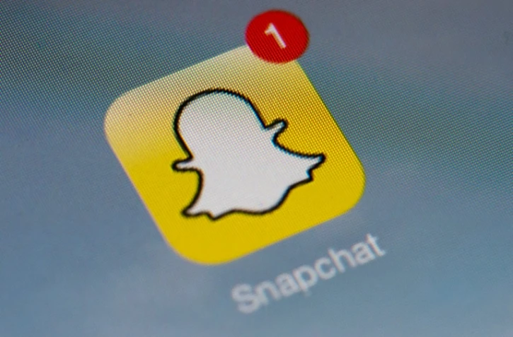 Le logo de l'application "Snapchat" le 2 janvier 2014 Ă Paris