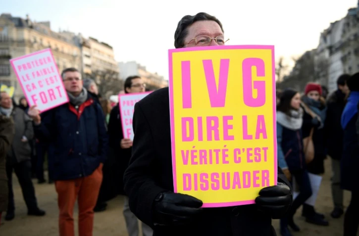 Manifestation contre l'avortement et contre le délit d'entrave visant certains sites d'information sur l'IVG, à Paris le 22 janvier 2017