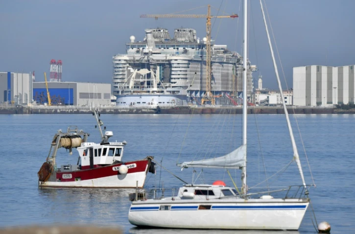 Un bateau de croisière en construction aux Chantiers navals STX France, le 27 septembre 2017 à Sait-Brévin-les-Pins
