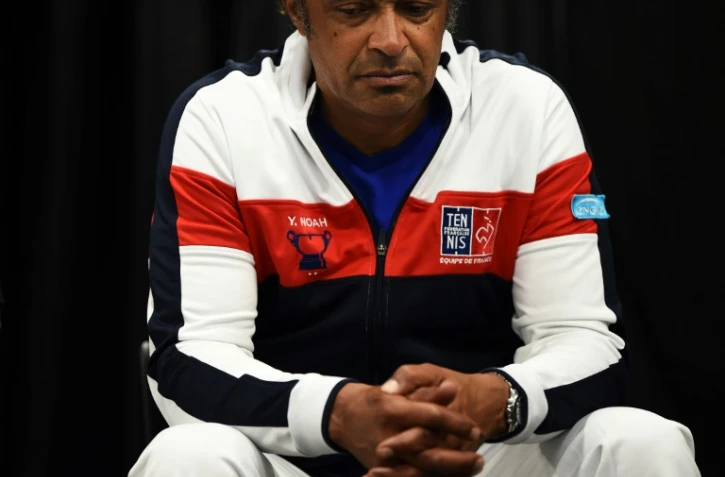 Le tennisman Yannick Noah a appelé Emmanuel Macron à suivre les préconisations du "plan de bataille" bâti par Jean-Louis Borloo pour les banlieues pauvres