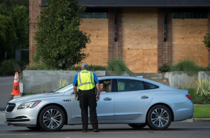 Un point de contrôle de la police près de Wrightsville Beach (Caroline du Nord), le 12 septembre 2018