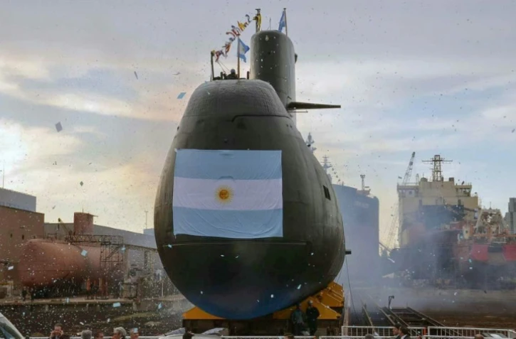 Photo de l'agence argentine Telam et du ministère de la défense argentin publiée le 17 novembre 2017 montrant le sous-marin San Juan toujours porté disparu le 18 novembre 2017