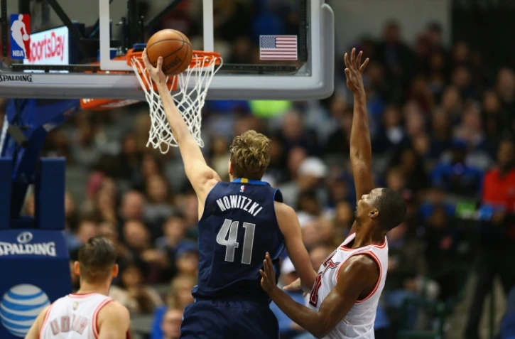 La vedette des Dallas Mavericks Dirk Nowitzki lors du match face au Miami Heat, le 3 février 2016 à Dallas