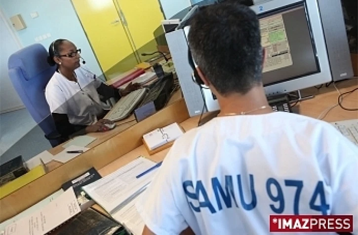 Centre hospitalier départemental Felix Guyon plateforme du SAMU  centre 15