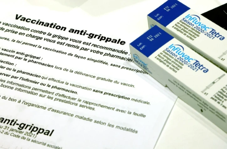 Des vaccins contre la grippe saisonnière, dans une pharmacie à Paris, le 13 octobre 2020