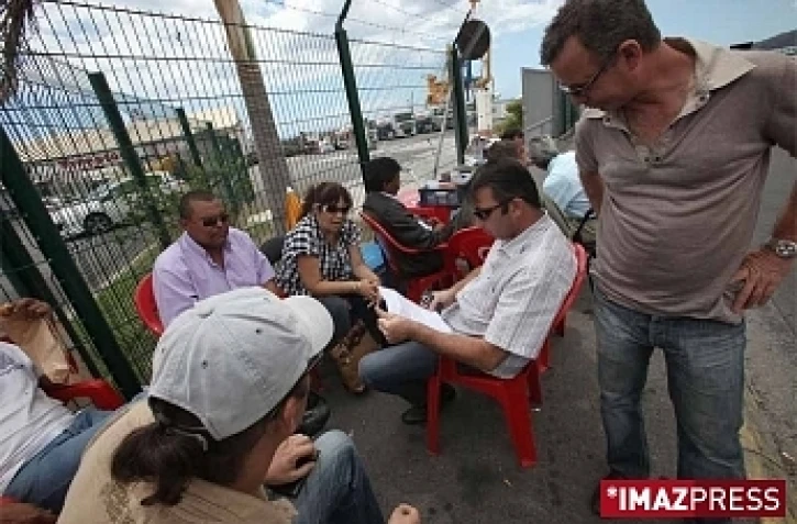 Lundi 21 Septembre 2009

Les gérants bloquent la Tamoil