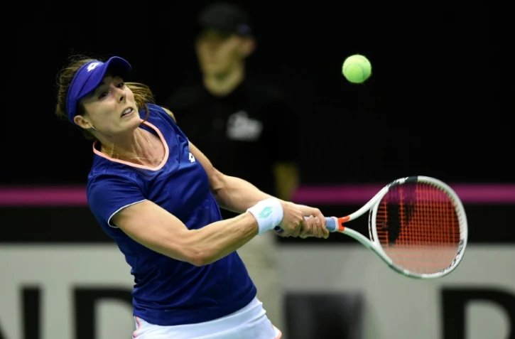 La Française Alizé Cornet vainqueur de la Belge Elise Mertens lors de la Fed Cup à Liège le 9 février 2019