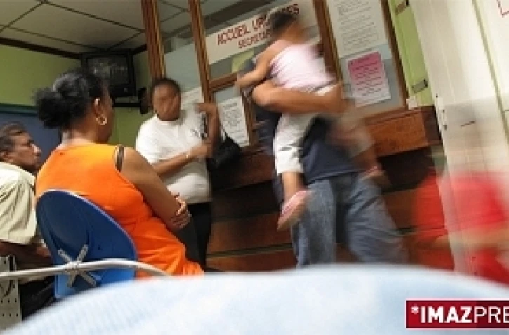 Salle d'attente des urgences de Saint-Paul