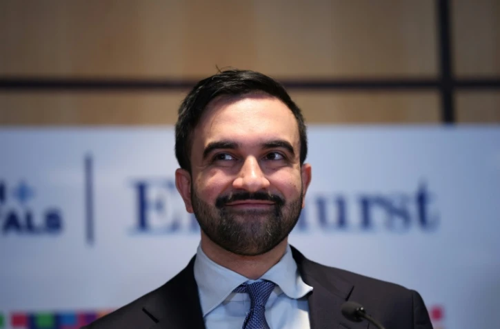 Le maire-élu de New York City lors d'une conférence de presse dans un hôpital du Queens le 30 décembre 2025, à deux jours de sa prise de fonction.