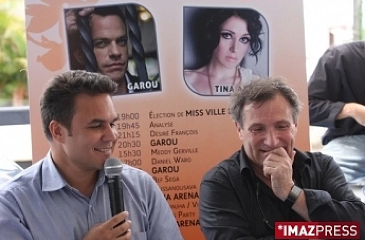 Didier Robert, maire du Tampon et le le maître parfumeur Christian Louis (Photo D.R)