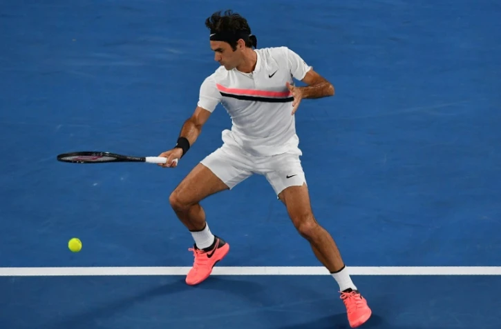Le Suisse Roger Federer face au Coréen Chung Hyeon en demi-finales de l'Open d'Australie, à Melbourne, le 26 janvier 2018