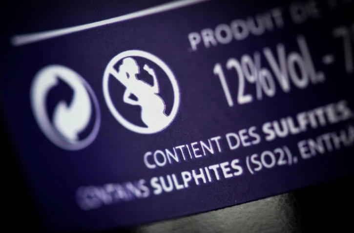 Le lobby de l'alcool français va contribuer pour la première fois à la prévention de l'alcoolisme, en proposant notamment l'agrandissement du logo interdisant l'alcool aux femmes enceintes