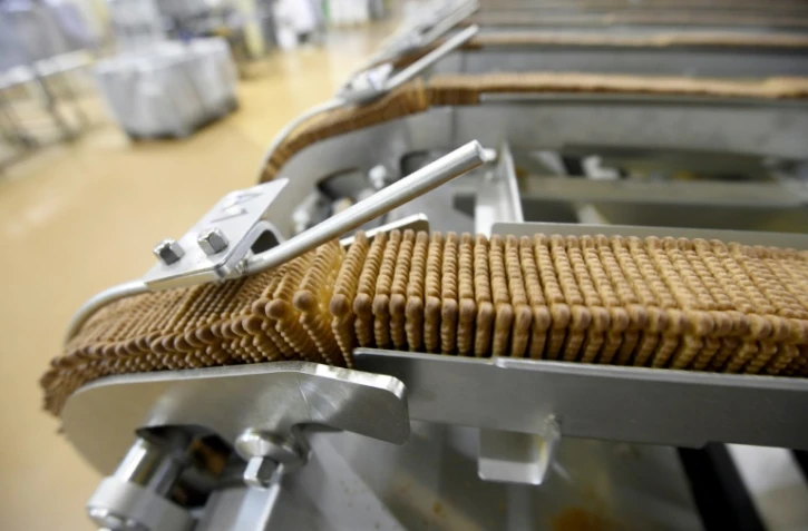 Chaîne de production de biscuits "petit beurre" dans une fabrique de la marque LU, à La Haye-Fouassière près de Nantes, le 26 avril 2016