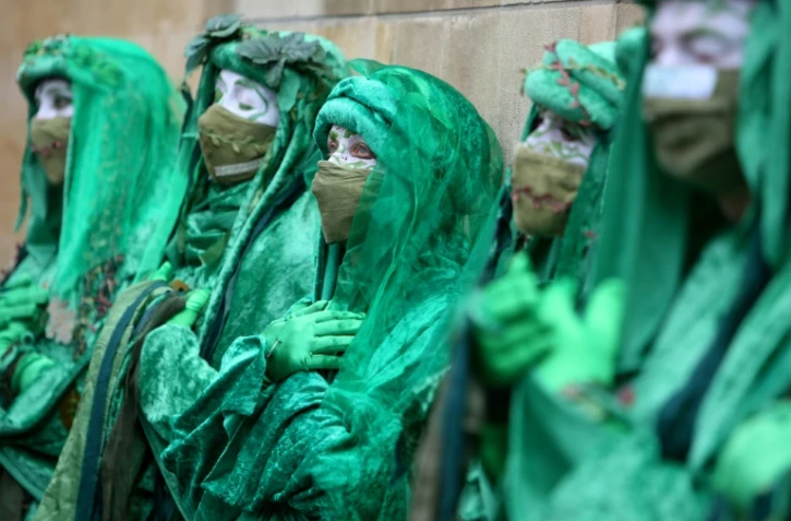 Manifestation pour la planète à l'appel du groupe écologiste Extinction Rebellion (XR), le 23 avril 2023 à Londres