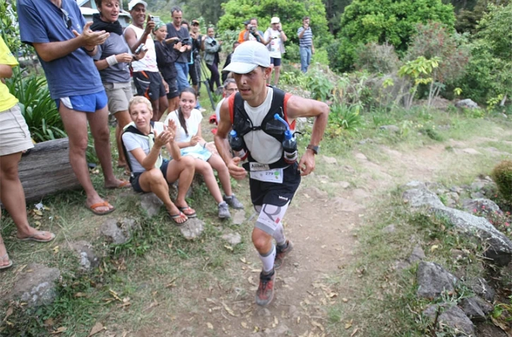 Vendredi 23 octobre 2009 - Grand raid -


Julien Chorier à Aurère (Mafate)
