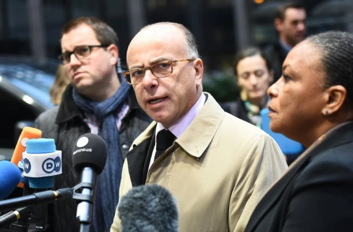 Les ministres français de l'Intérieur Bernard Cazeneuve et de la Justice  Christiane à leur arrivée le 20 novembre 2015 à Bruxelles 