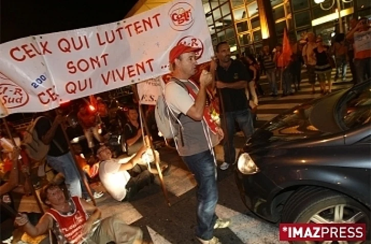 Jeudi 5 Novembre 2009

Le pôle emploi à gillot