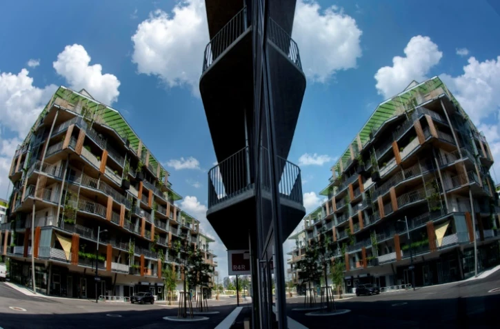 Une vue générale d'un immeuble résidentiel à Seestadt en Austriche, pensé par et pour les femmes, le 8 juin 2021