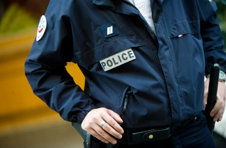 Au total, huit policiers et trois militaires ont été blessés en France dans la nuit du Nouvel An