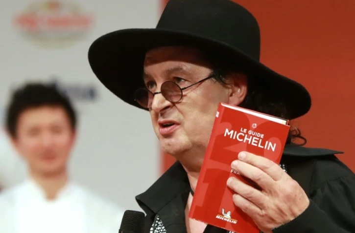 Marc Veyrat lors d'une cérémonie du guide Michelin à Boulogne-Billancourt, près de Paris, le 5 février 2018