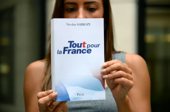 Exemplaire du livre de Nicolas Sarkozy "Tout pour la France", présenté le 22 août 2016