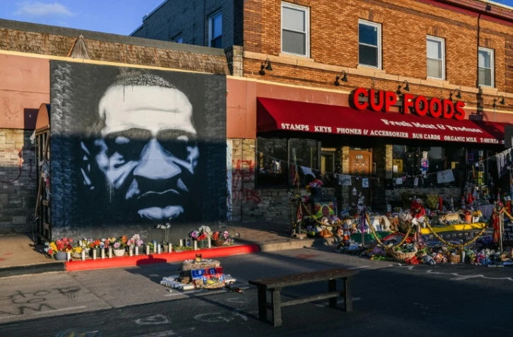 Autel en hommage à George Floyd à Minneapolis, Minnesota, le 31 mars 2021