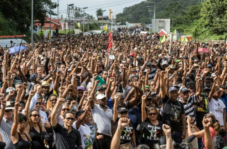 Manifestation aux abords du centre spatial de Kourou, en Guyane, le 4 avril 2017