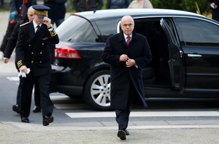 Le premier ministre Bernard Cazeneuve, le 16 décembre 2016 à Cherbourg