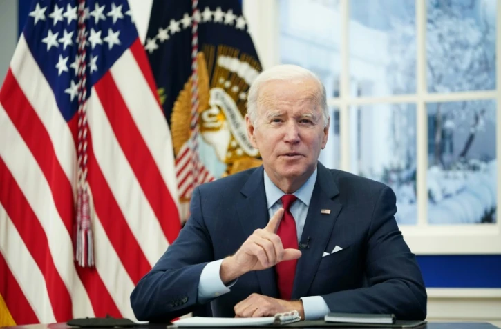 Le président américain Joe Biden le 4 janvier 2022, à la Maison Blanche à Washington, lors d'une réunion avec son équipe dédiée à la lutte contre la pandémie de Covid-19