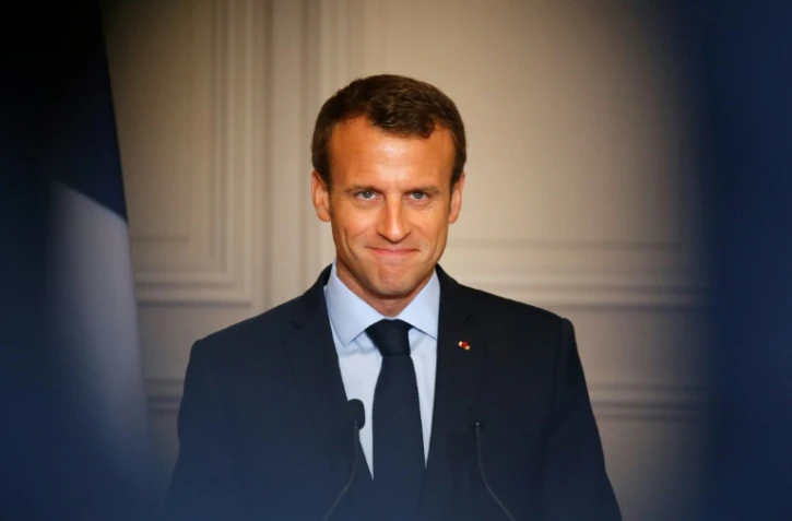 Emmanuel Macron recevra le 17 juillet les dirigeants syndicaux et patronaux