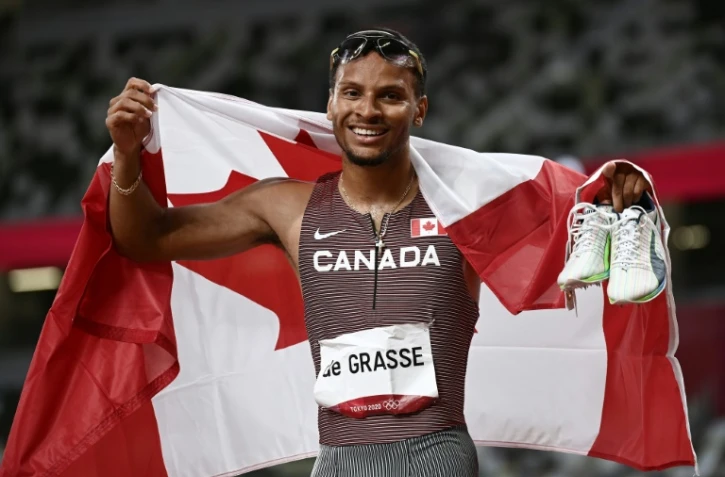 Le Canadien Andre de Grasse médaille d'or du 200 m aux JO de Tokyo, le 4 août 2021