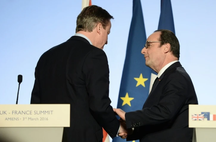 Le premier ministre britannique David Cameron et le président français François Hollande à Amiens dans le nord de la France, le 3 mars 2016
