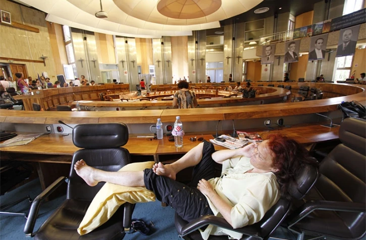 Mercredi 13 Janvier 2010

Les ex salariés de l'ARAST au conseil général