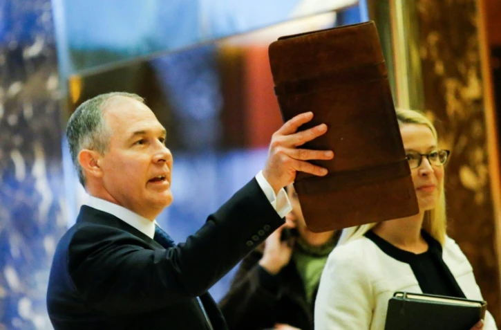 Le républicain Scott Pruitt à Trump Tower à New York, le 28 novembre 2016